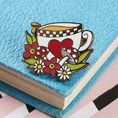 SP131 (Hard Enamel Pin Badges)