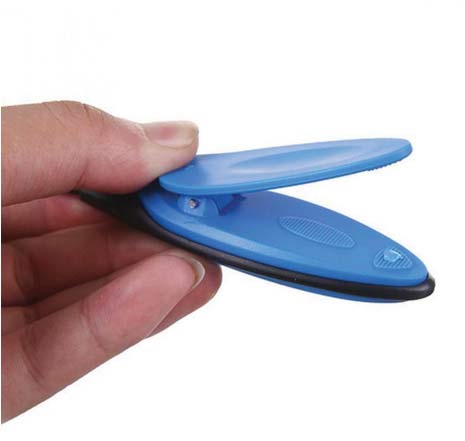 i139 (Clip On Booklight)